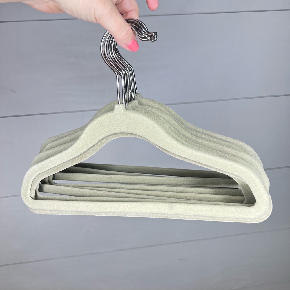 10 Gray & Silver Velvet Hangers - Youth
